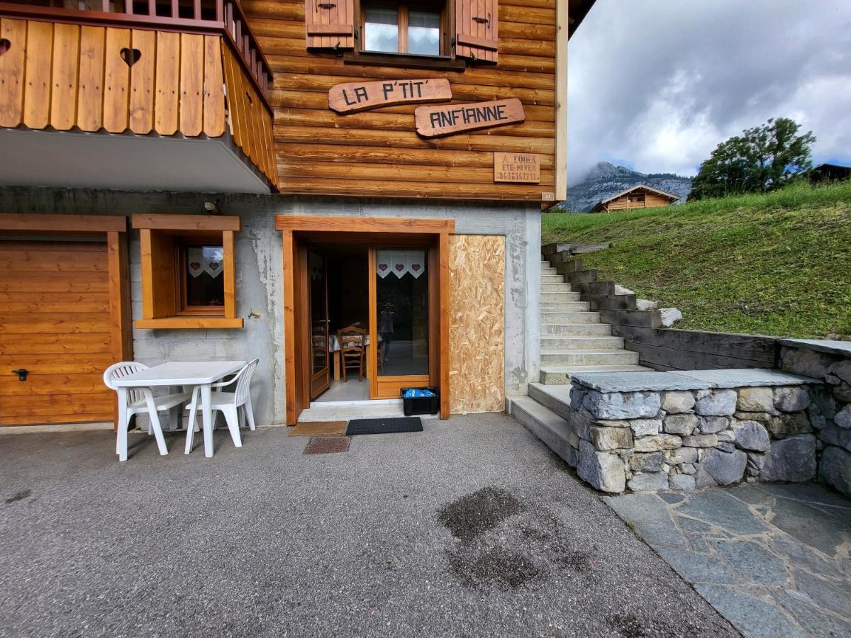 Cosy Face Aux Aravis Apartment